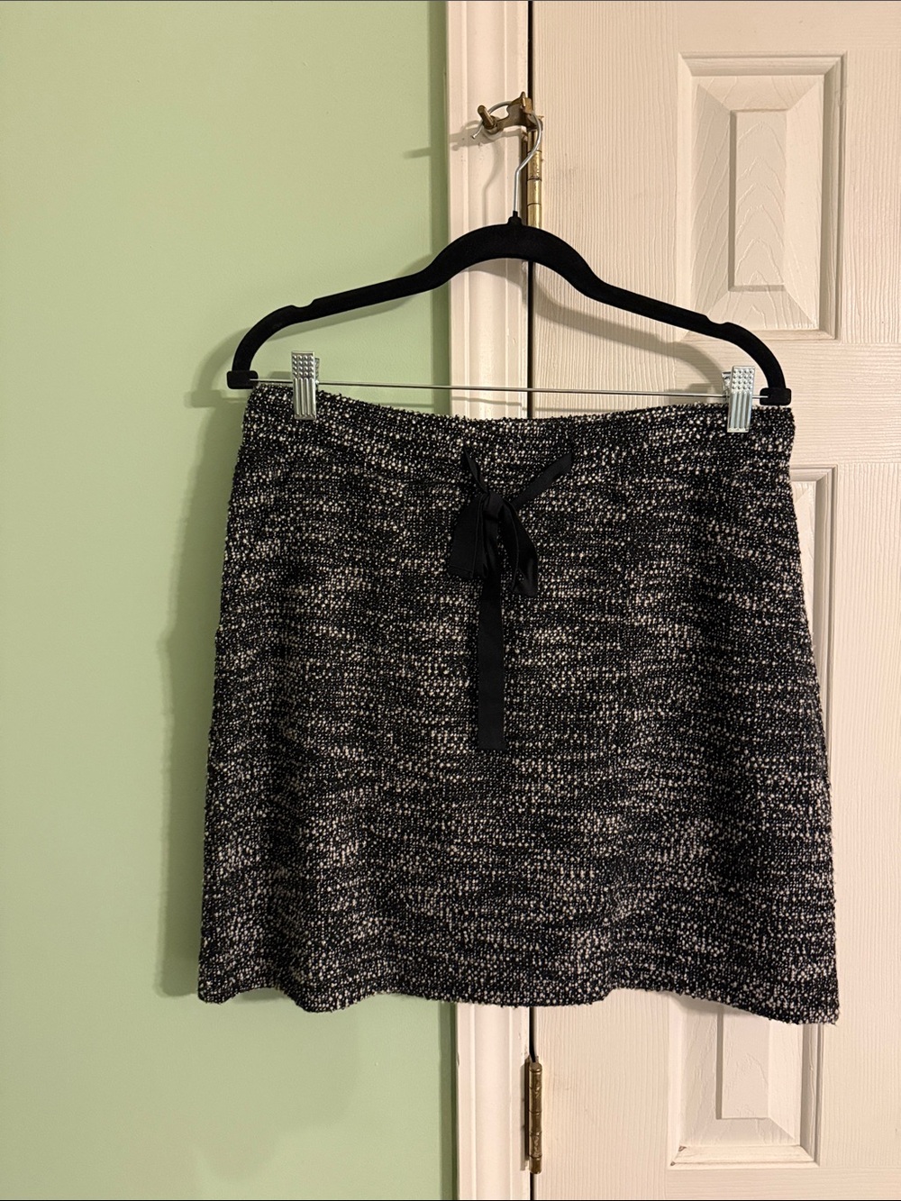LOFT Black and White Tweed-Style A-Line Skirt with Waist Tie